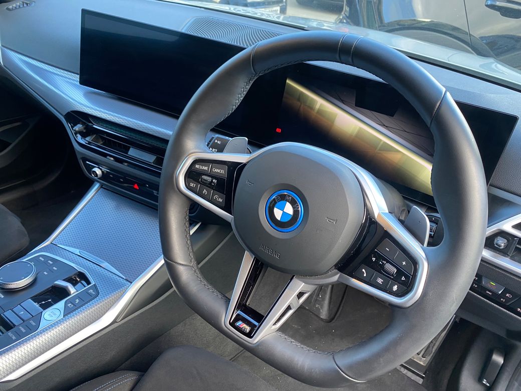 2025 BMW 3 Series