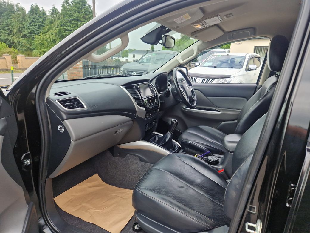 2017 Mitsubishi L200