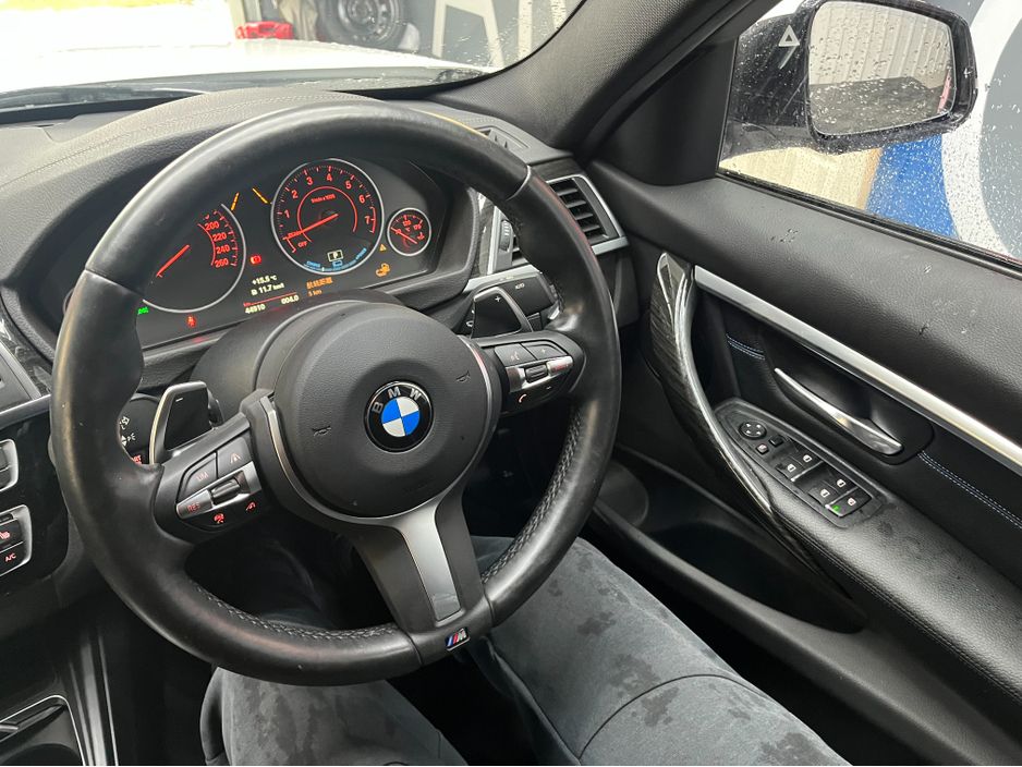 2018 BMW 3 Series