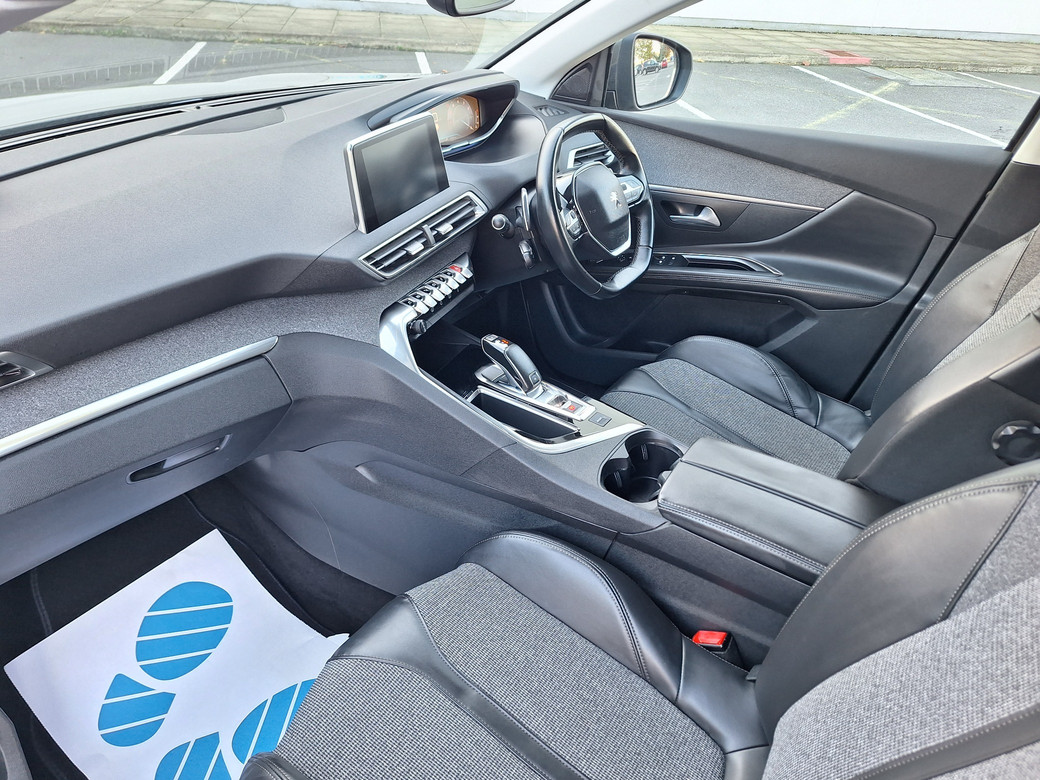 2018 Peugeot 5008