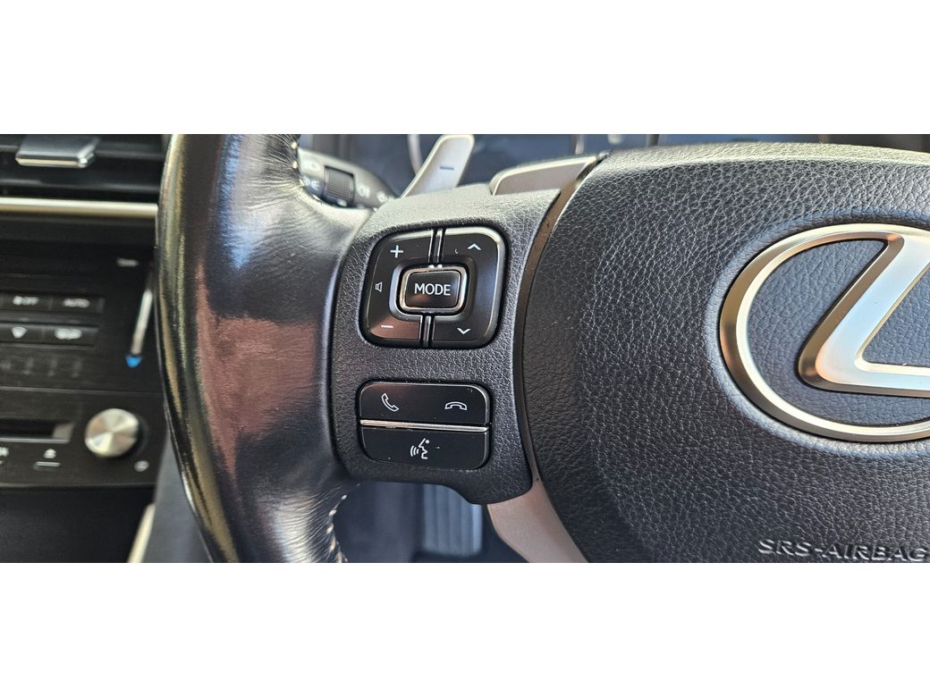 2017 Lexus IS