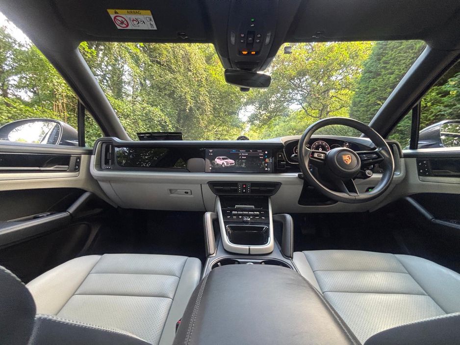 2025 Porsche Cayenne
