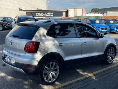 2015 Volkswagen Polo