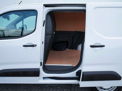 2025 Citroen e-Berlingo