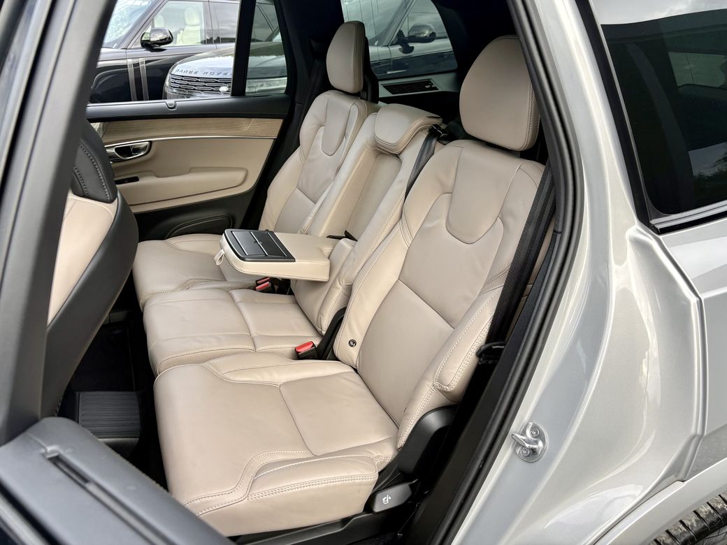 2025 Volvo XC90