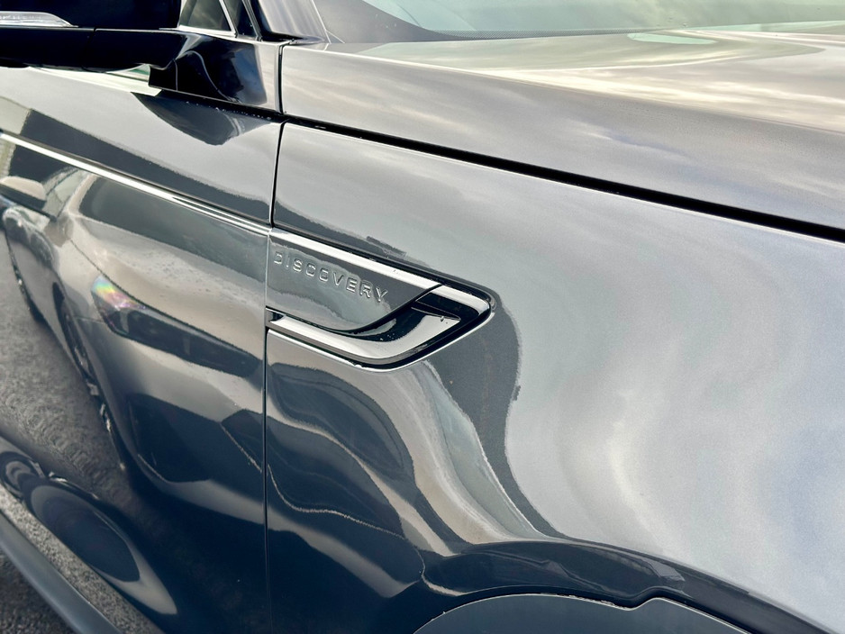 2026 Land Rover Discovery