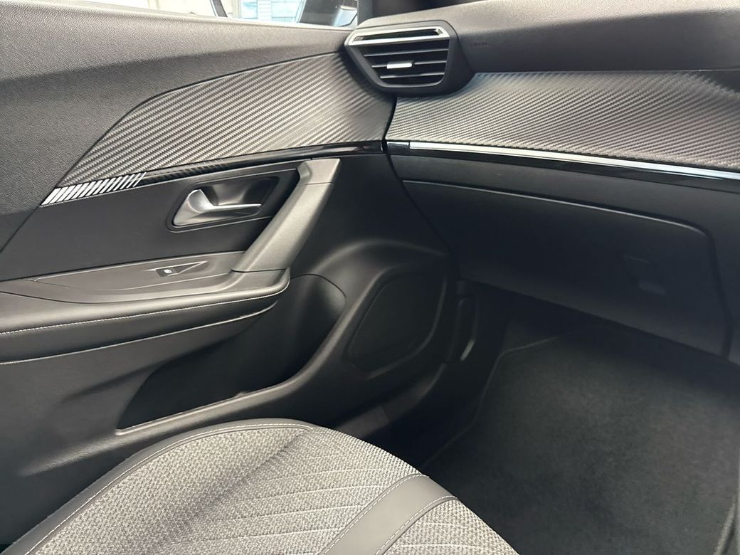 2024 Peugeot 2008