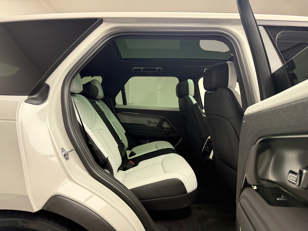 2026 Land Rover Range Rover Sport