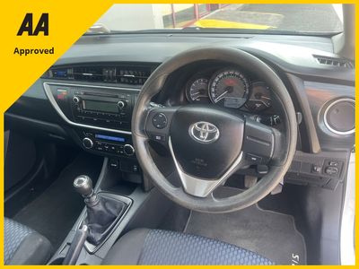 2015 Toyota Auris