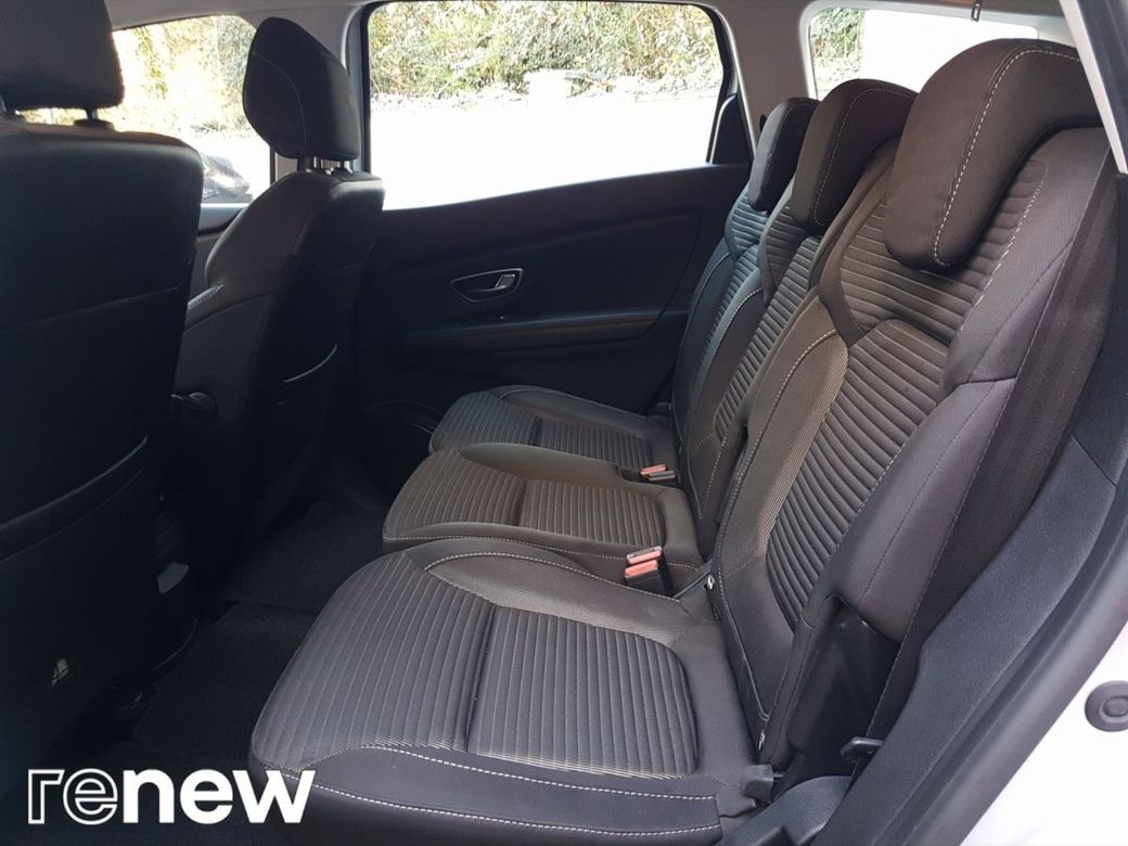 2020 Renault Grand Scenic