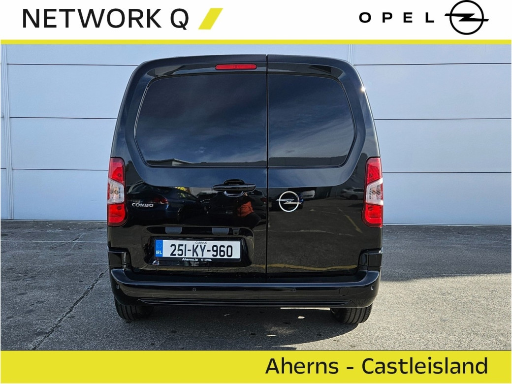 2025 Opel Combo