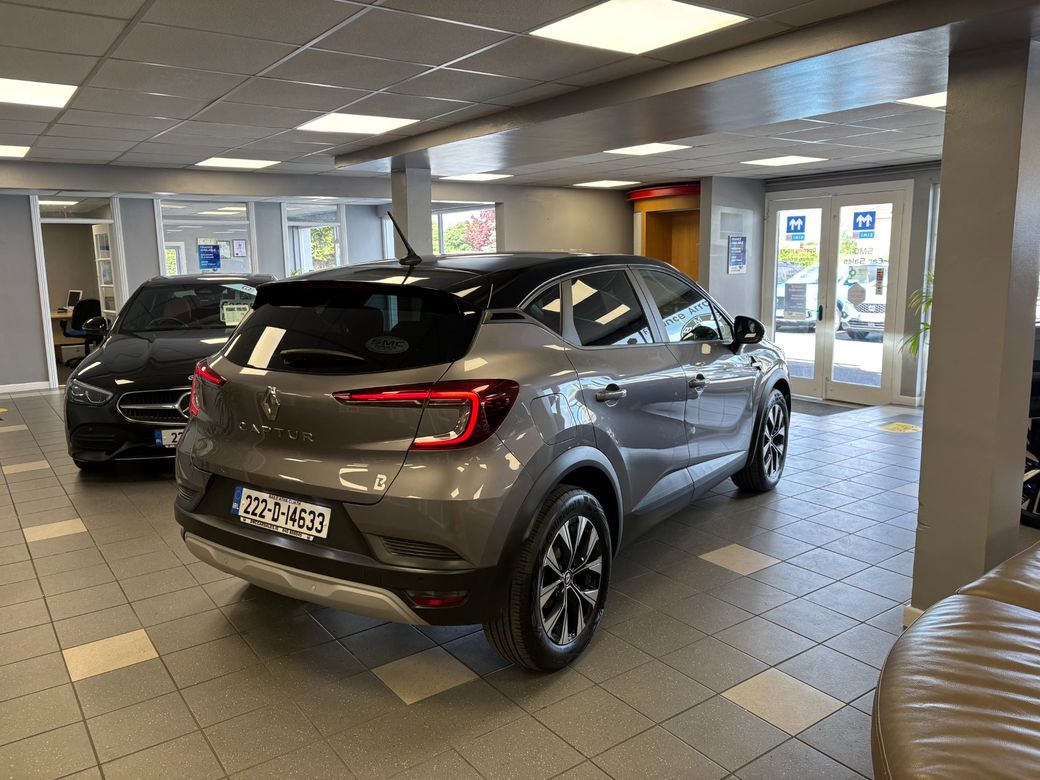 2022 Renault Captur