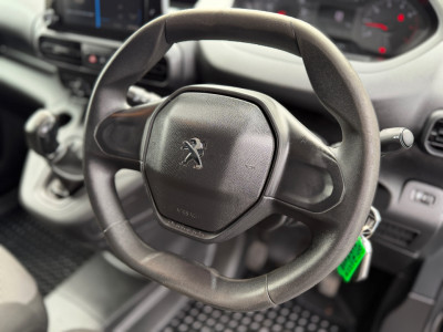 2021 Peugeot Partner