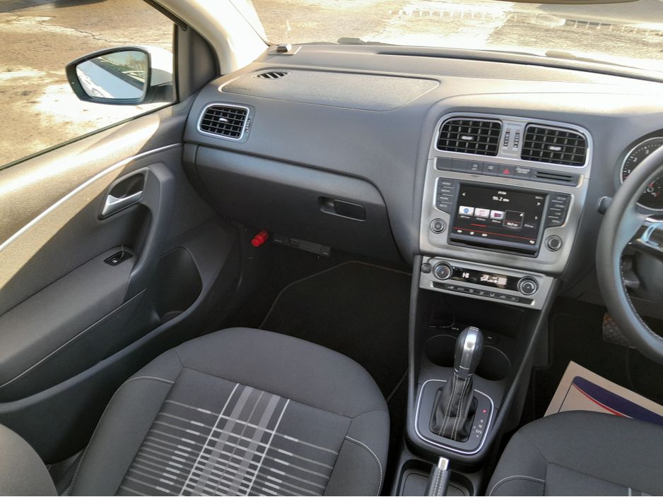 2015 Volkswagen Polo