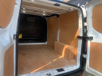 2021 Ford Transit Custom