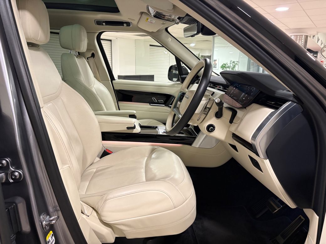 2024 Land Rover Range Rover