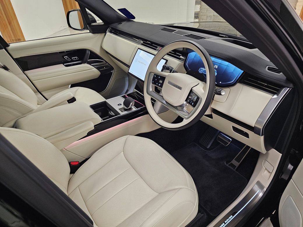 2026 Land Rover Range Rover