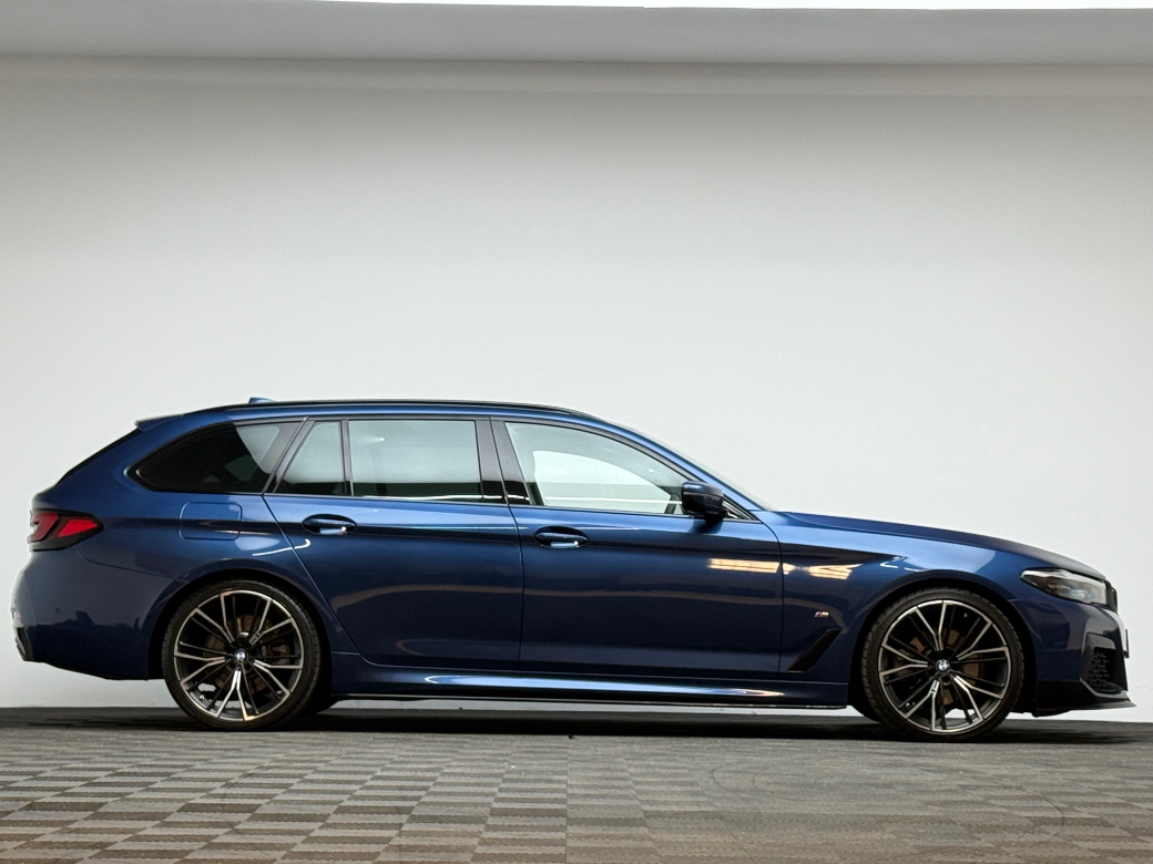 2021 BMW 5 Series