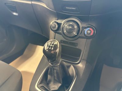 2015 Ford Fiesta