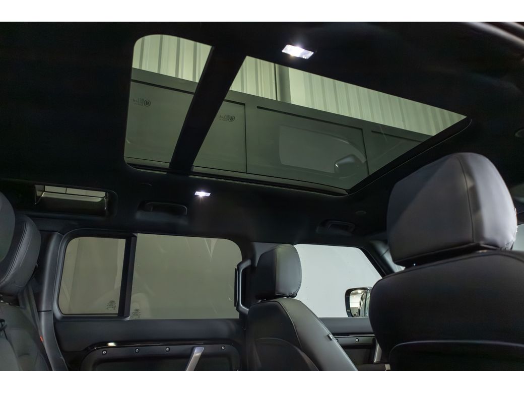 2022 Land Rover Defender 110