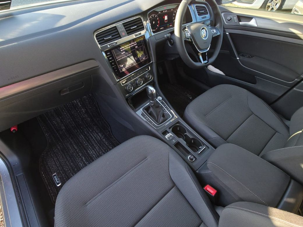 2019 Volkswagen Golf