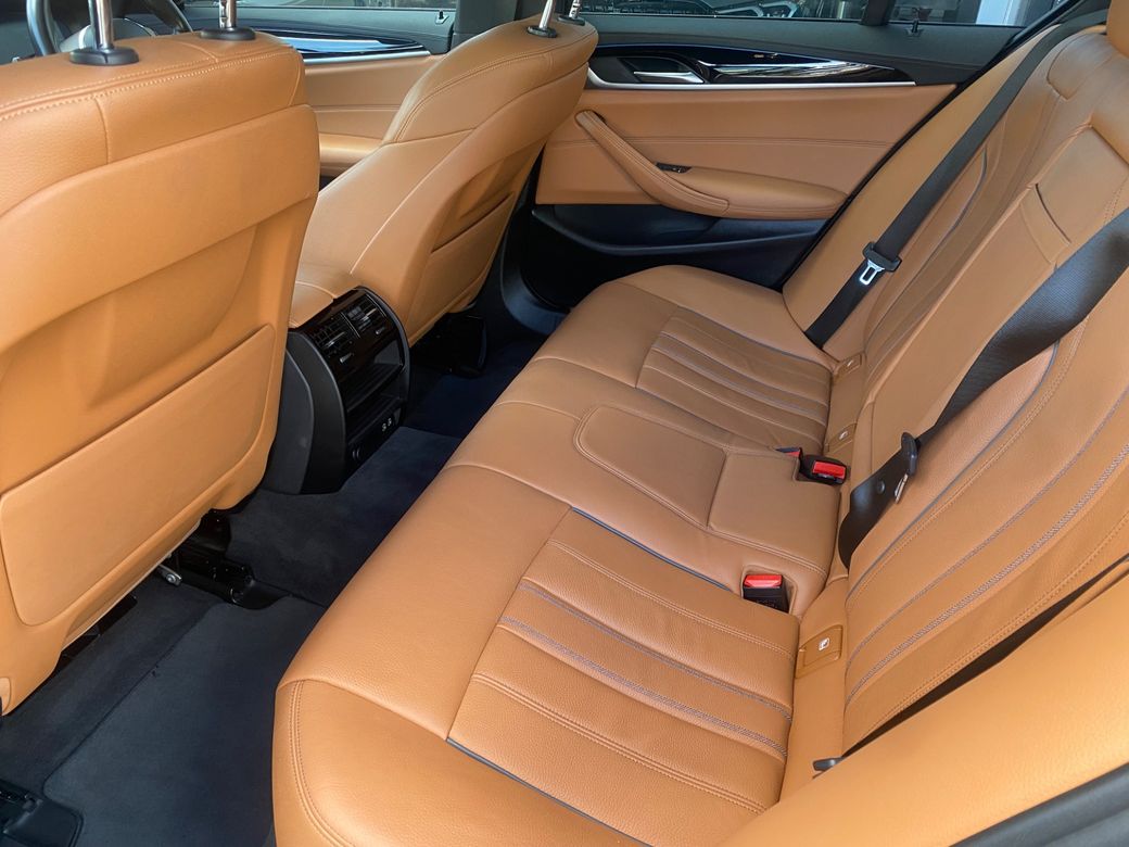 2022 BMW 5 Series