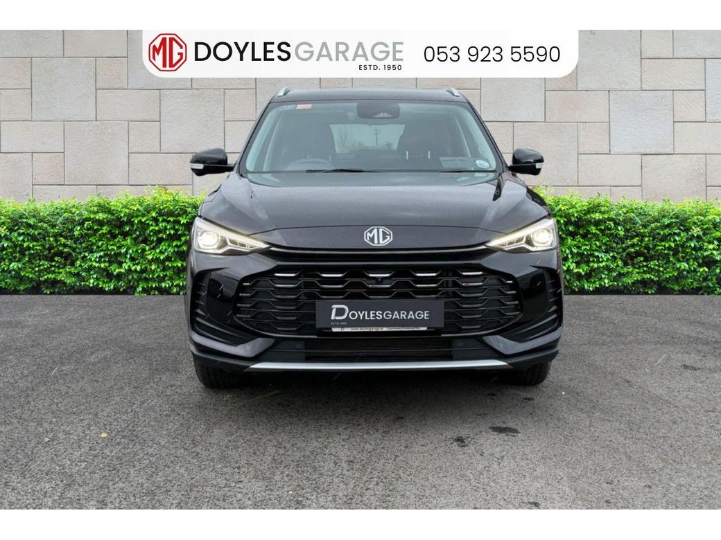 2025 MG ZS