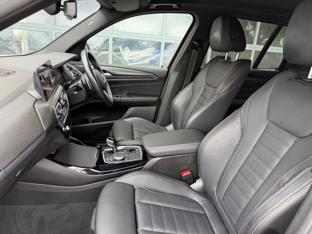 2023 BMW X3