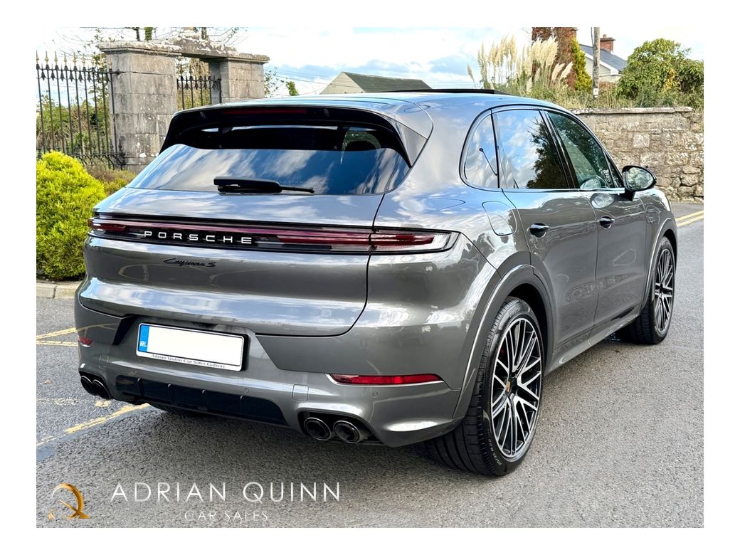 2024 Porsche Cayenne