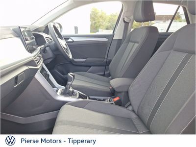 2025 Volkswagen T-Roc