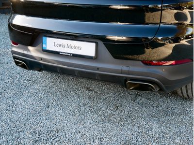 2024 Porsche Cayenne