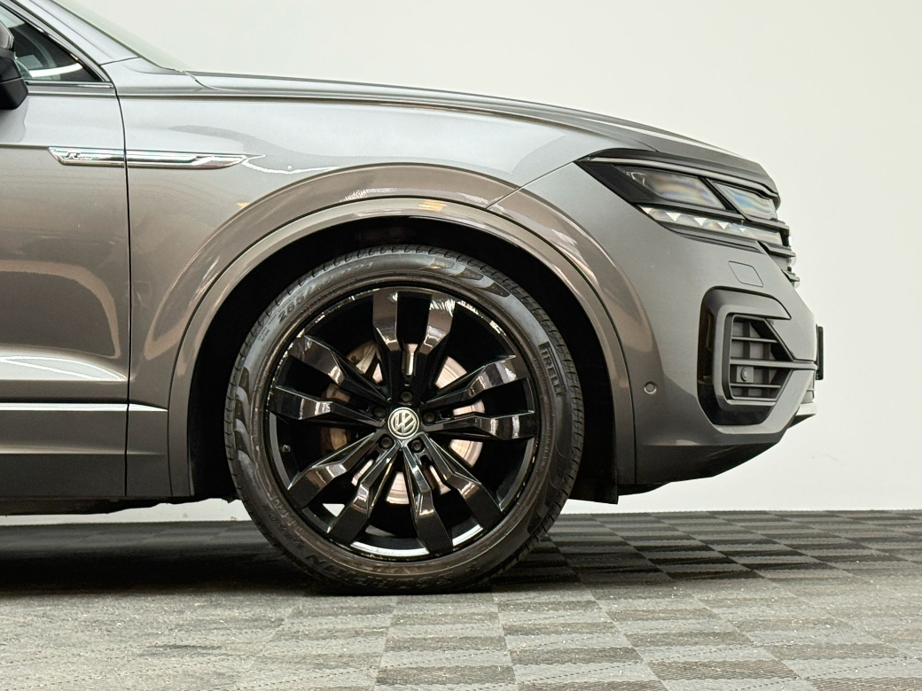 2020 Volkswagen Touareg