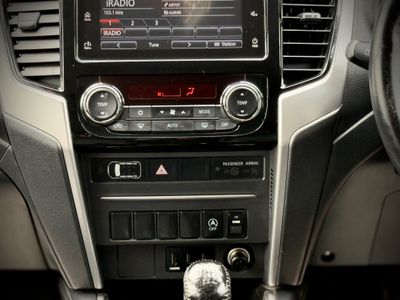 2020 Mitsubishi L200