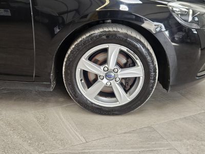 2016 Volvo V40