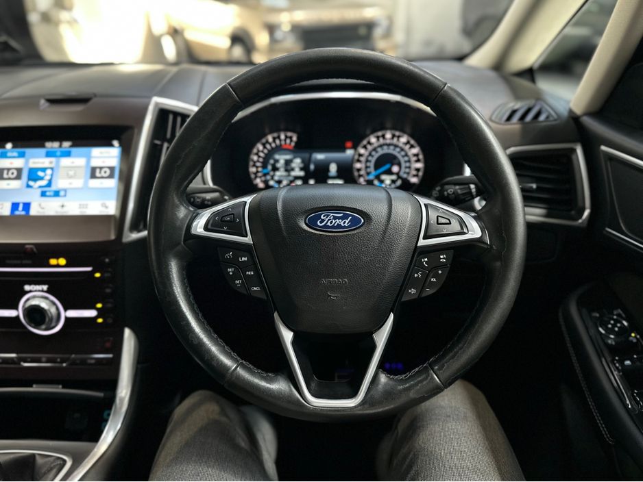 2017 Ford S-Max