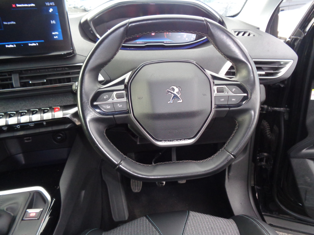 2022 Peugeot 3008