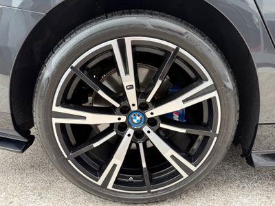 2025 BMW 5 Series