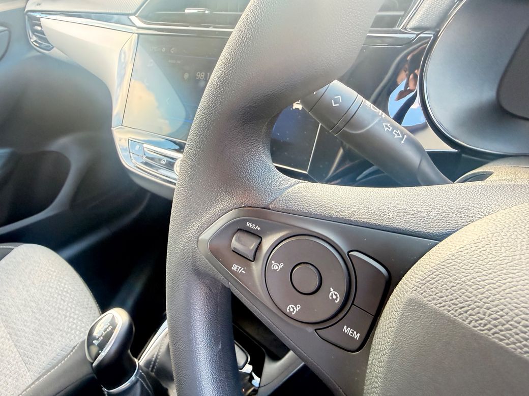 2024 Opel Corsa