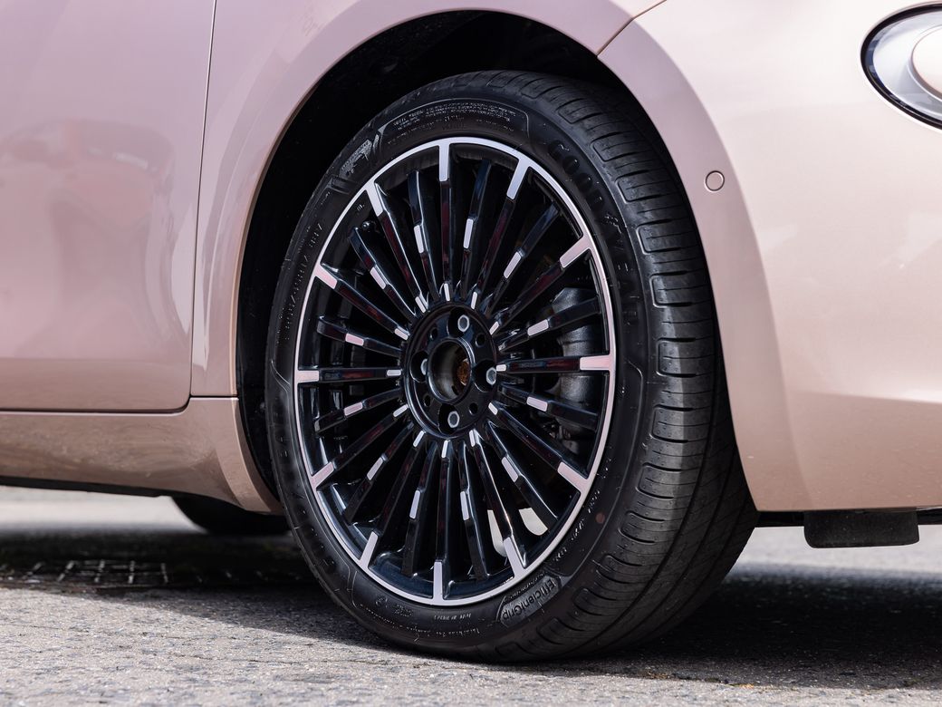 2025 Fiat 500