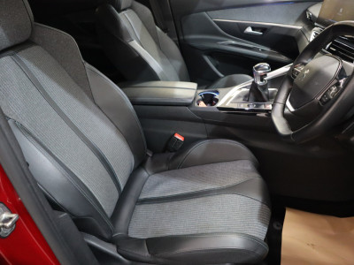 2021 Peugeot 3008