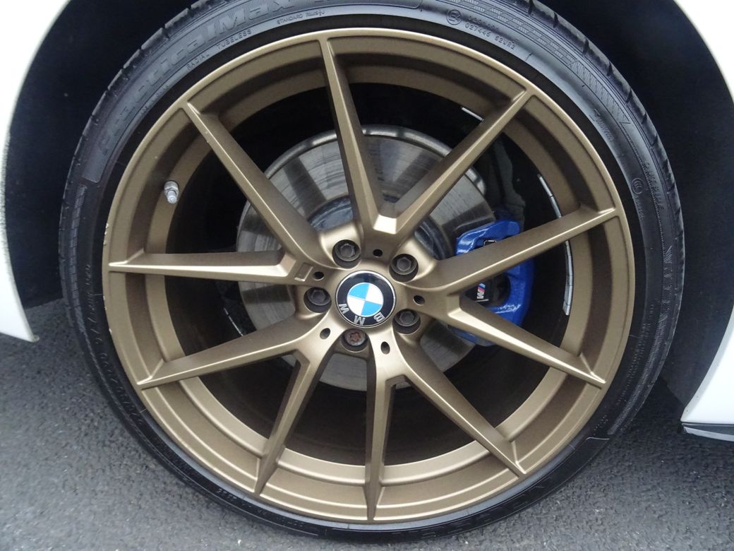 2019 BMW 530