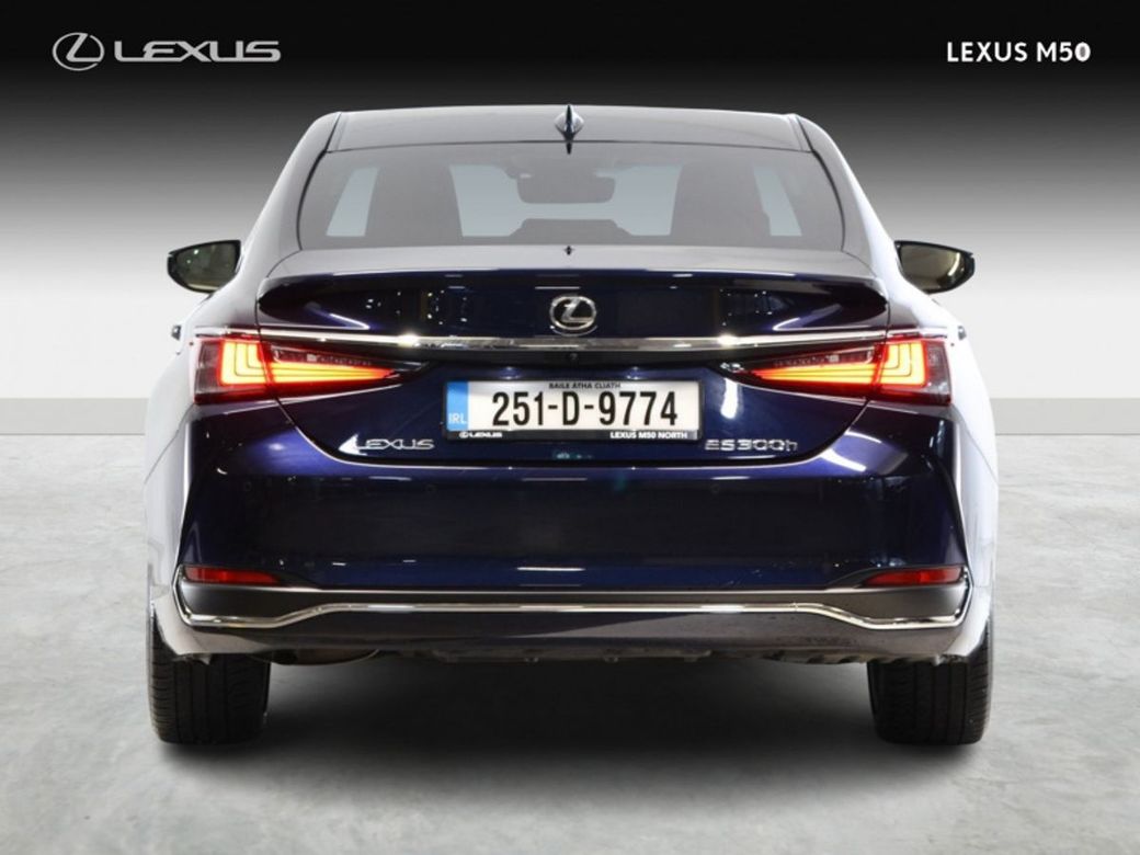 2025 Lexus ES 300h