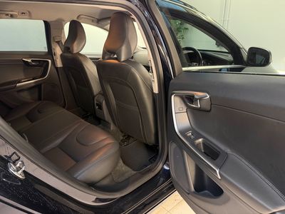 2017 Volvo V60