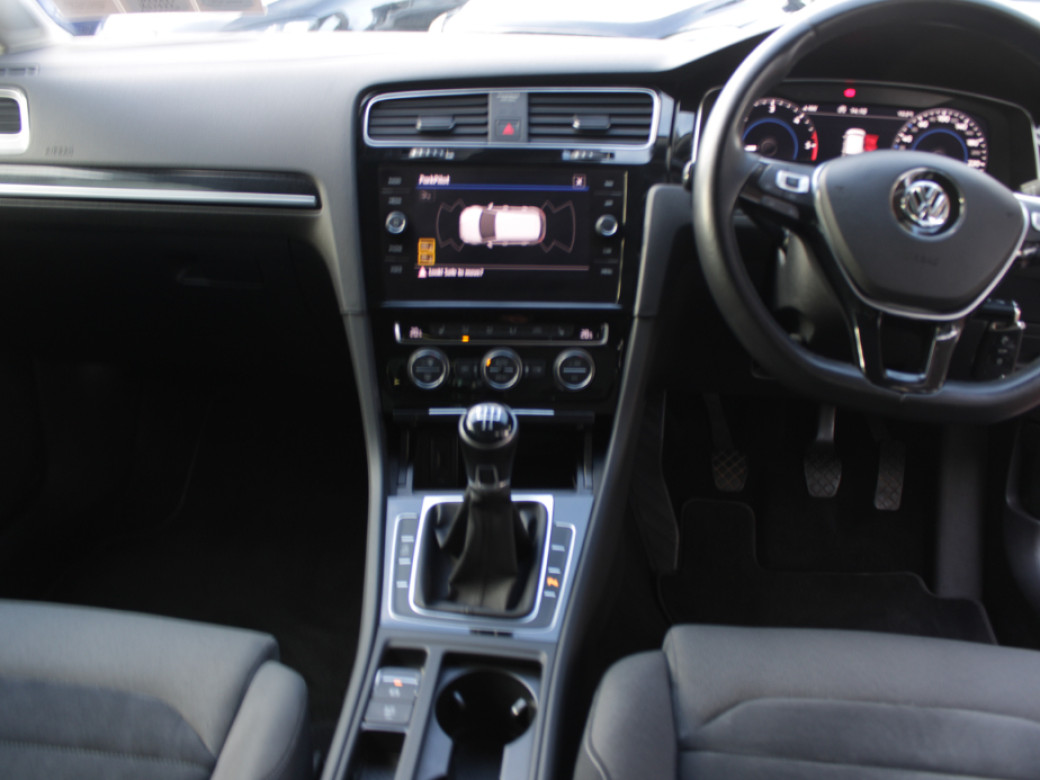 2019 Volkswagen Golf