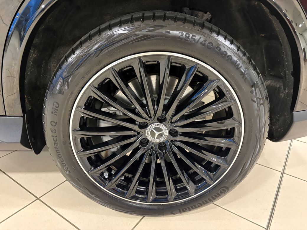 2025 Mercedes-Benz GLC Class