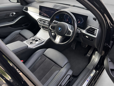2024 BMW 330