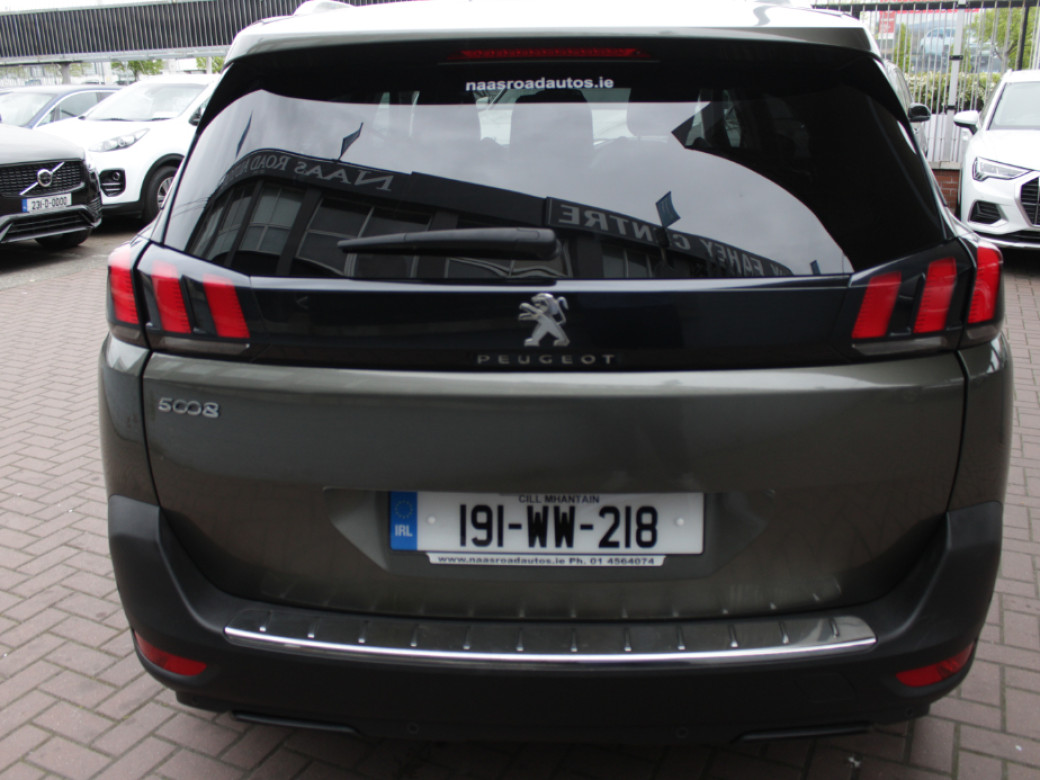 2019 Peugeot 5008