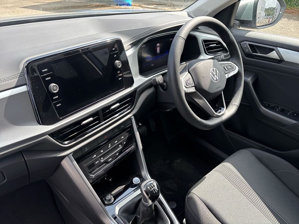 2025 Volkswagen T-Roc