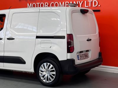 2021 Peugeot Partner