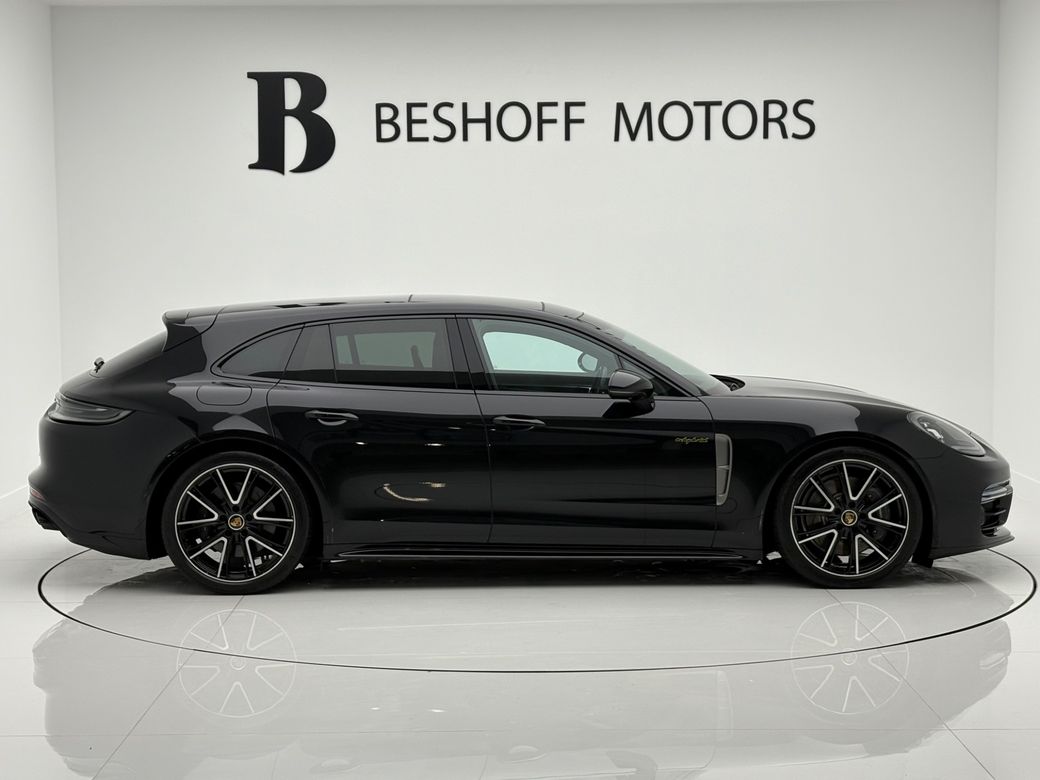 2023 Porsche Panamera